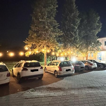 Hotel Istanbul Скоп'є Екстер'єр фото