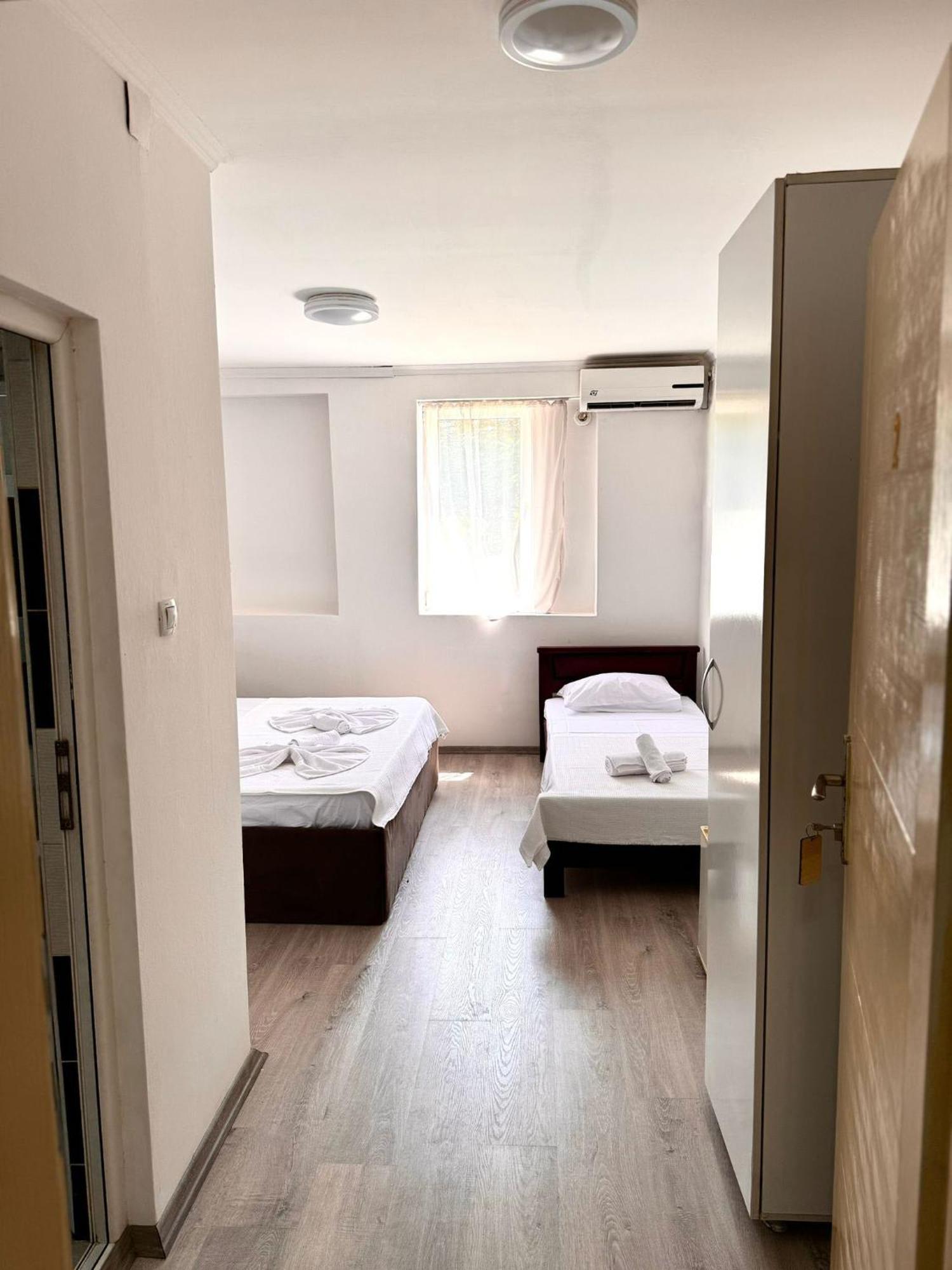 Hotel Istanbul Скоп'є Екстер'єр фото