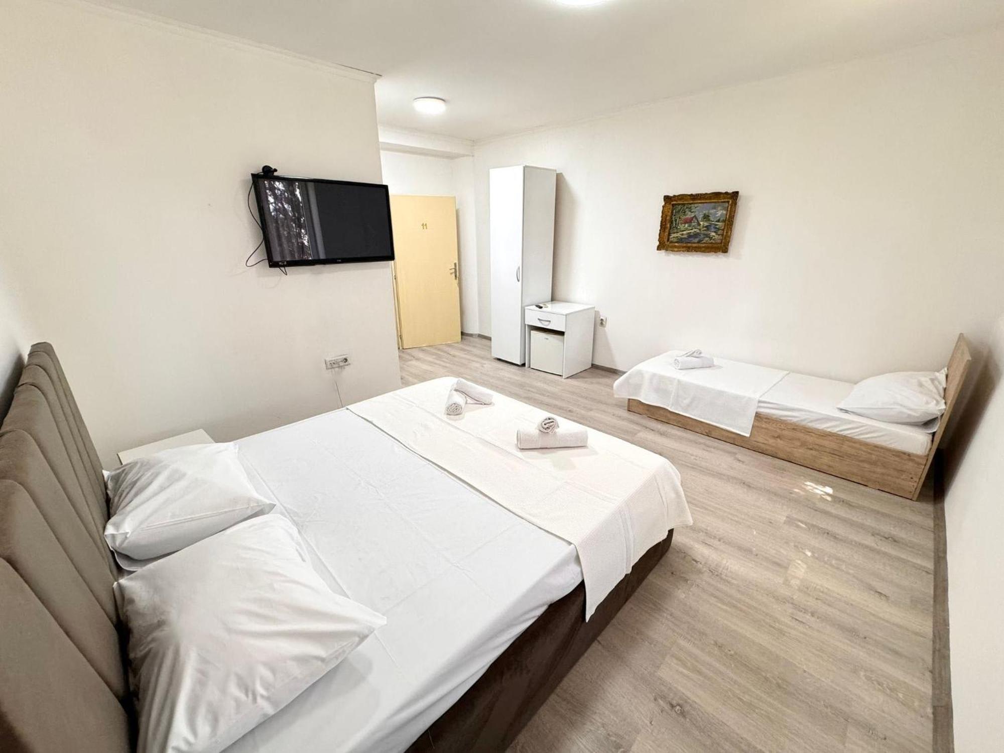 Hotel Istanbul Скоп'є Екстер'єр фото